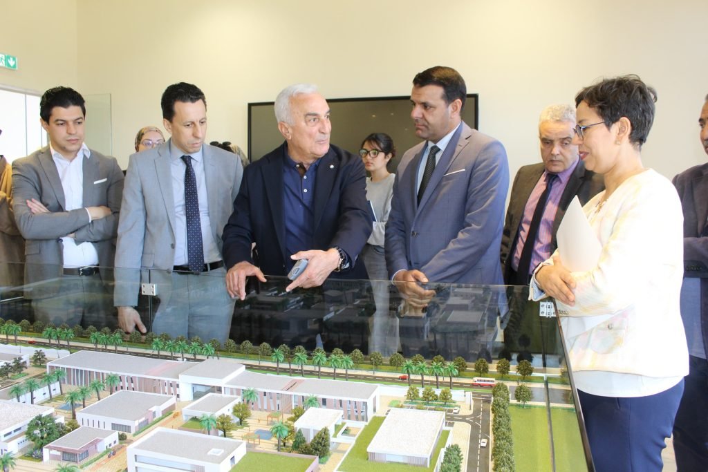 القافلة الجهوية لبورتنيت – المحطة الأولى: “خليونا نتواصلوا –جهة الشرق: التحديات والفرص”