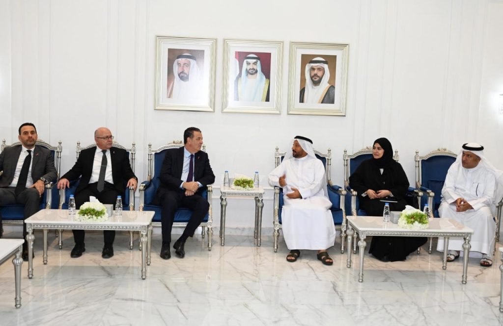 اجتماع  مجلس الأعمال المغربي – الإماراتي في الشارقة