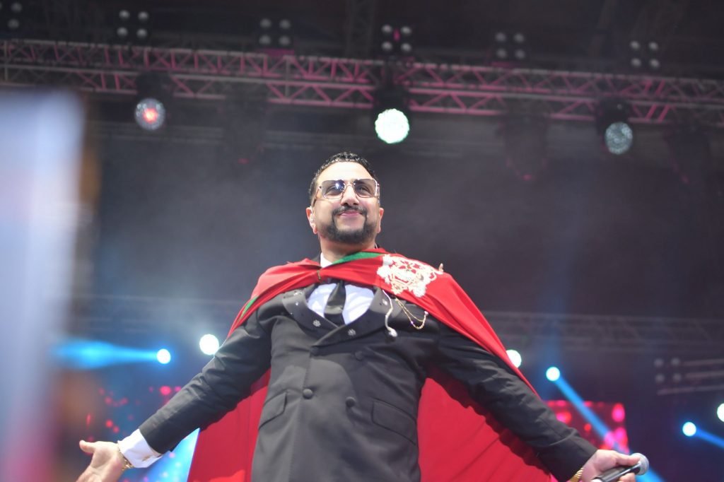 في حفل حضره أزيد من 280 ألف متفرج.. عندليب الأغنية الشعبية الداودي يبصم على مشاركة مميزة في مهرجان موازين