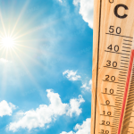 موجة حر مع الشركي وزخات رعدية قوية مع تساقط محلي للبرد وهبات رياح مرتقبة بعدد من مناطق المملكة (نشرة إنذارية)