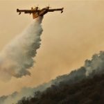 الحريق الغابوي بجماعة دردارة بشفشاون.. التحكم في ثلاث من أصل أربع بؤر كبيرة والطائرات تواصل عملها لإخماد البؤرة المتبقية (وكالة)