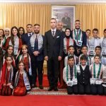 صاحب السمو الملكي ولي العهد الأمير مولاي الحسن يستقبل الأطفال المقدسيين المشاركين في الدورة الـ 16 للمخيم الصيفي لوكالة بيت مال القدس الشريف